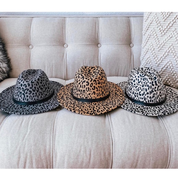 Accessories - Gray Leopard Print Belted Fedora Hat
